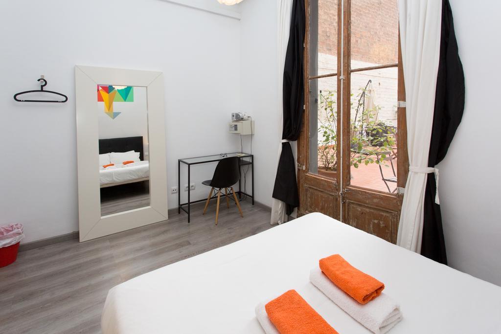 Zoorooms Boutique Guesthouse Барселона Экстерьер фото